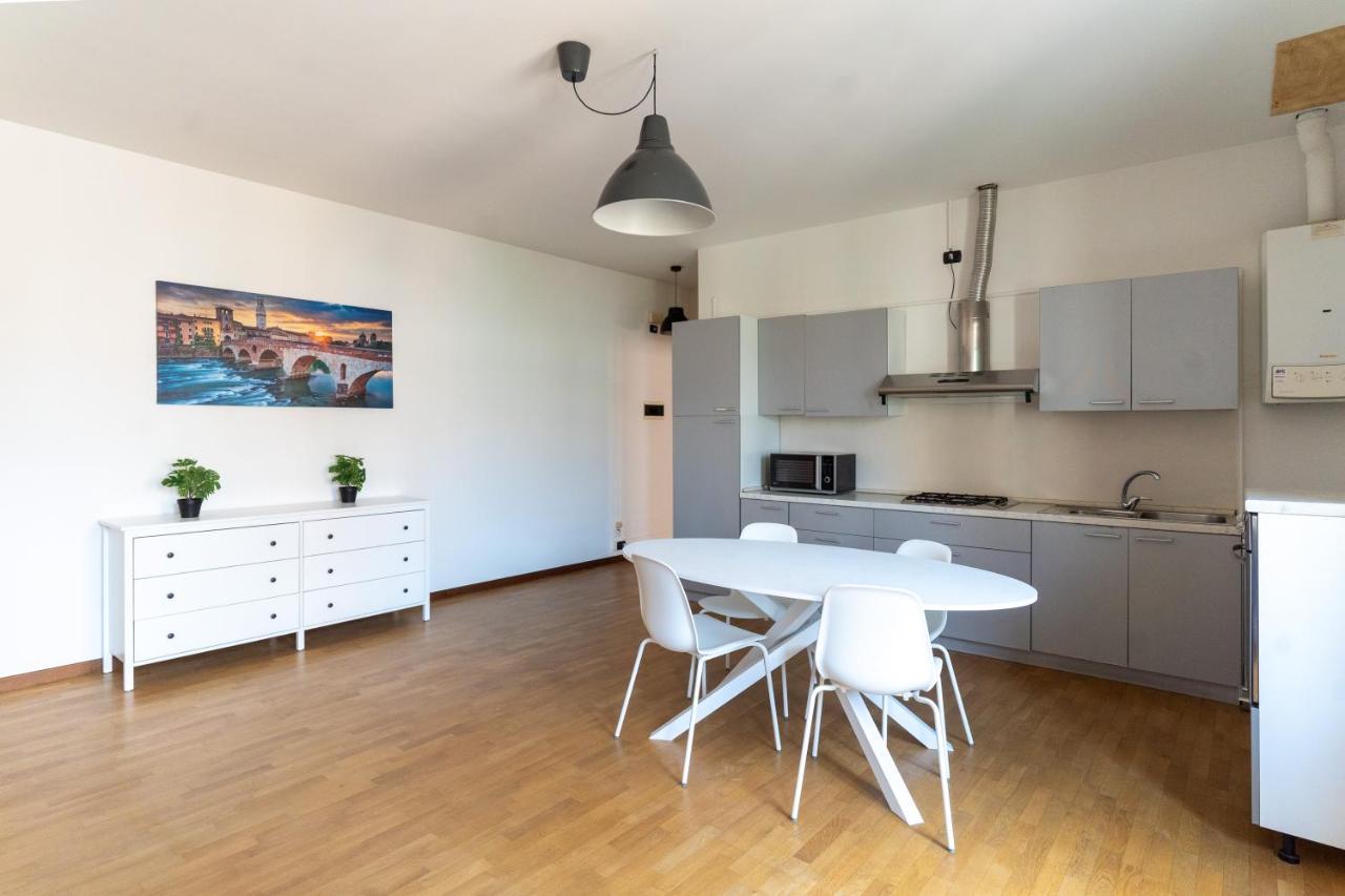 Appartamento Residenza al Corso Verona Esterno foto